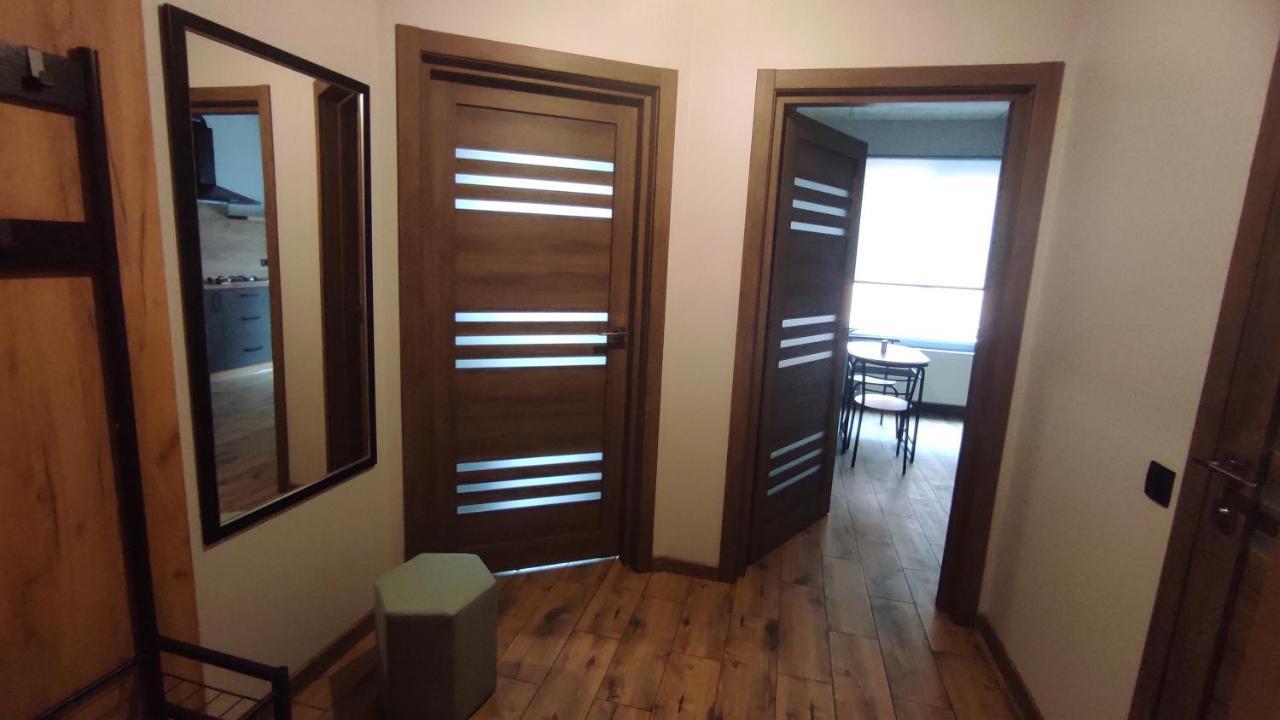 Нові Loft Апартаменти 5 Ivano-Frankivsk Exterior foto