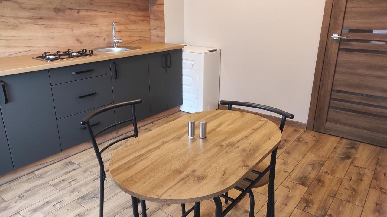 Нові Loft Апартаменти 5 Ivano-Frankivsk Exterior foto