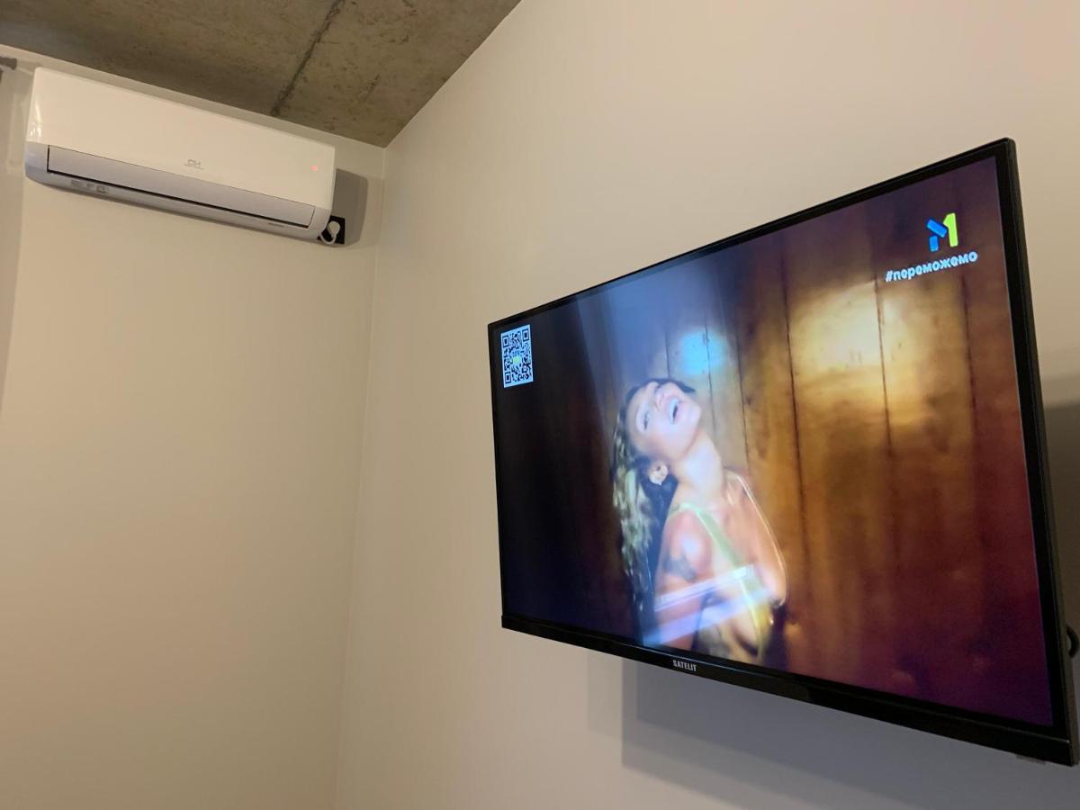 Нові Loft Апартаменти 5 Ivano-Frankivsk Exterior foto